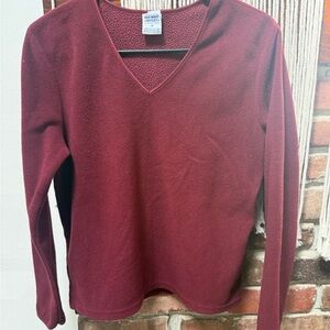 Old Navy Women's V-Neck Sweater in Deep Burgundy